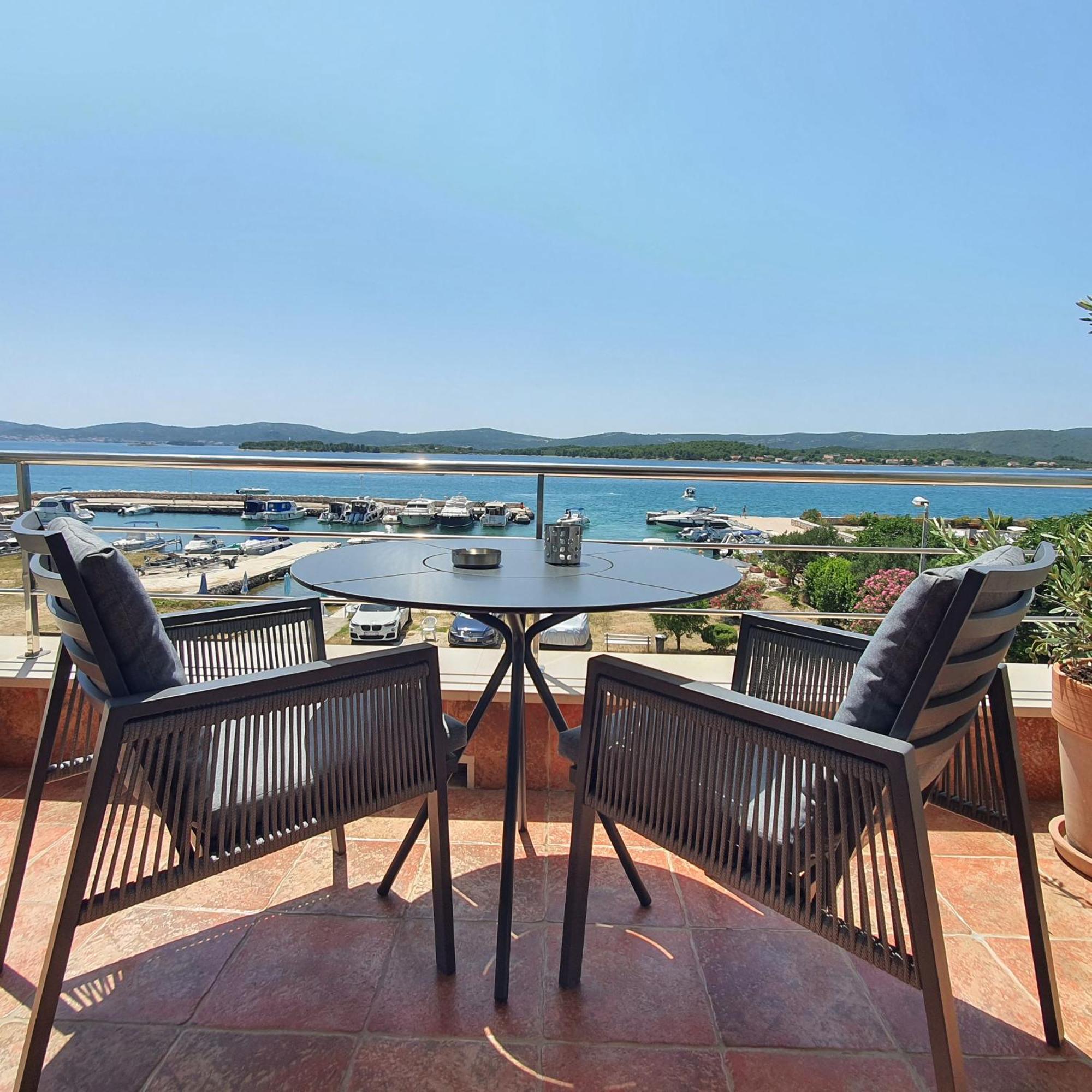 Apartments Villa Oliva توراني المظهر الخارجي الصورة